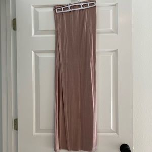 Lulu’s nude maxi skirt. Size S.